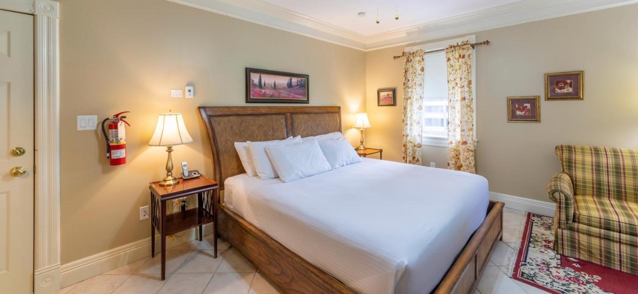 Chipman Hill Suites - Union Street เซนต์จอห์น ภายนอก รูปภาพ